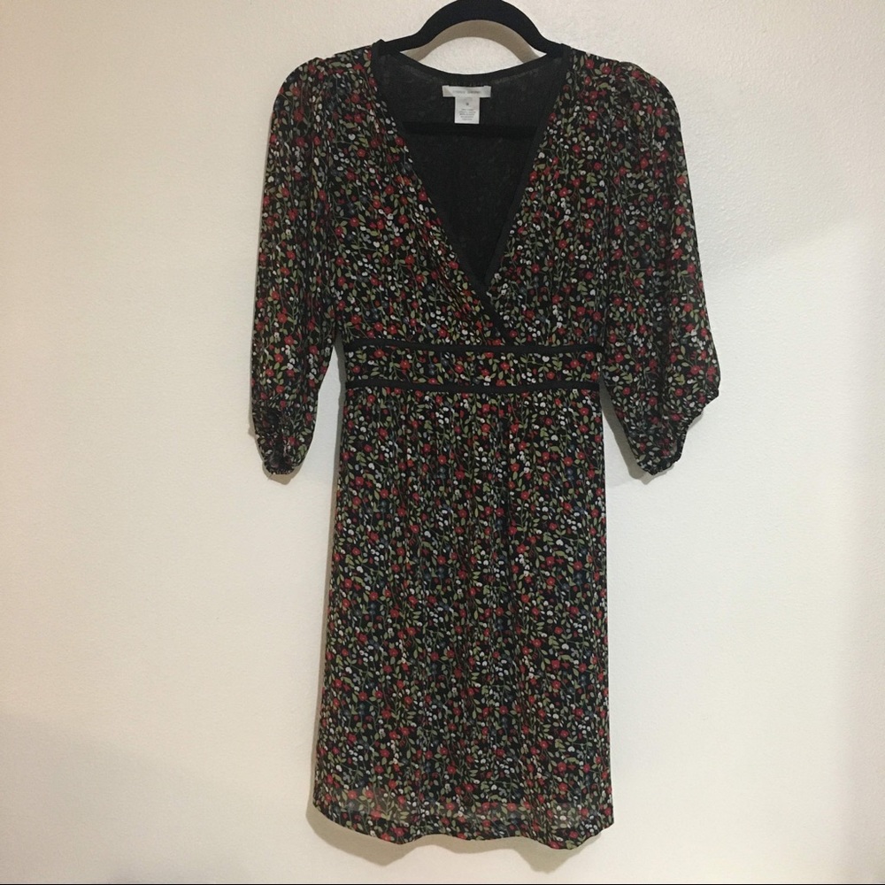 POPPY GARDEN Floral V-Neck Dress Tie Front Medium